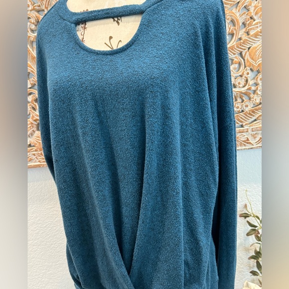 Charming Charlie Teal Keyhole Sweater- size XL - Picture 3 of 7